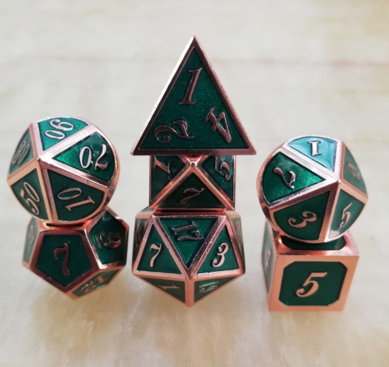 New font Dungeons & Dragons 7pcs/set Creative RPG Dice